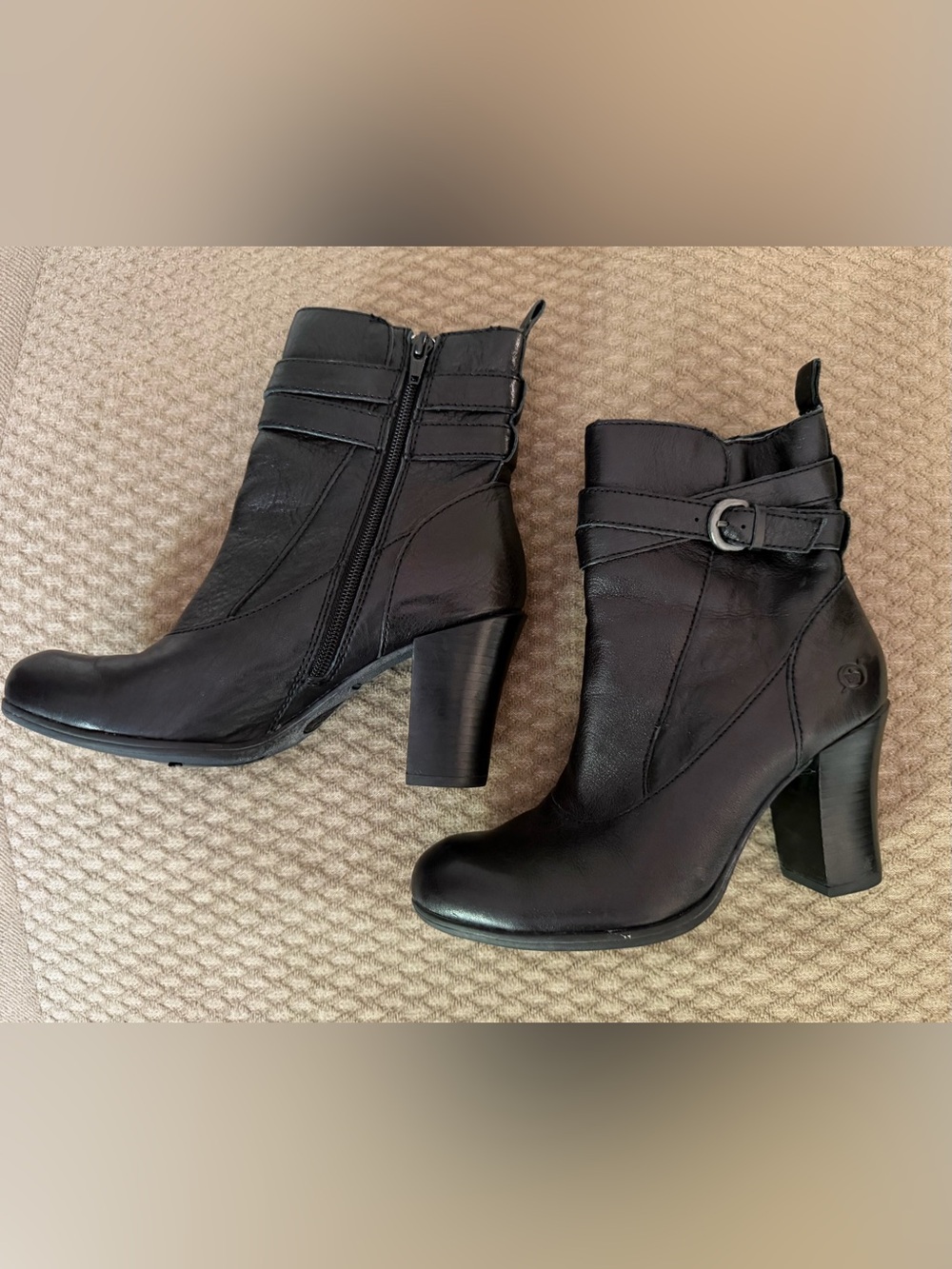 Women's Black Leather Ankle Heeled Boots with Side Zip - Picture 3 of 9